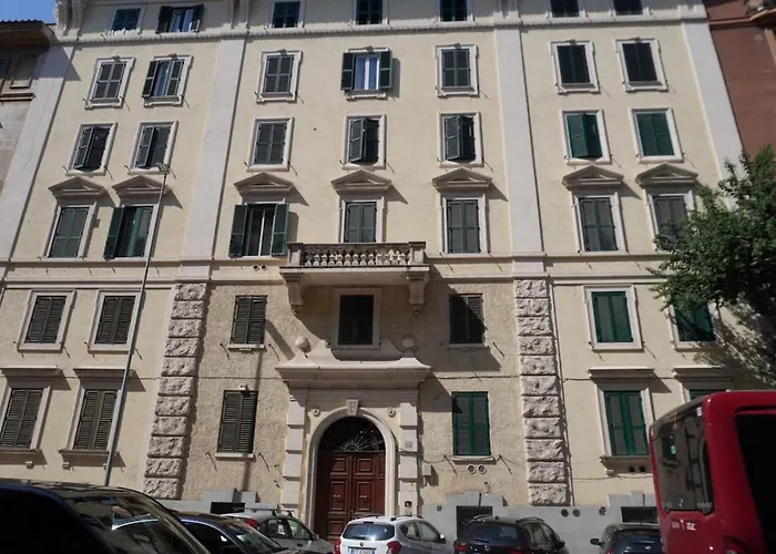 Elegant And Cozy Flat Near St Peter's Basilica Roma