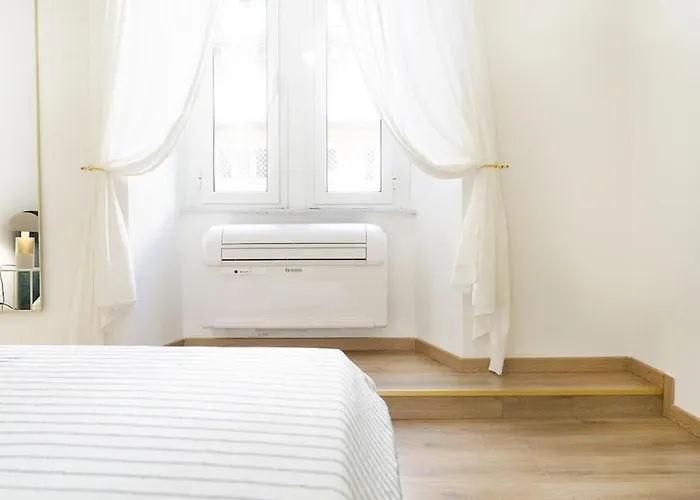 Elegant And Cozy Flat Near St Peter's Basilica